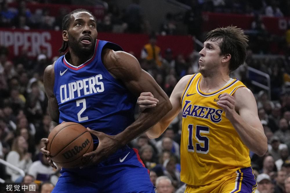 出色地完成 出色地完成