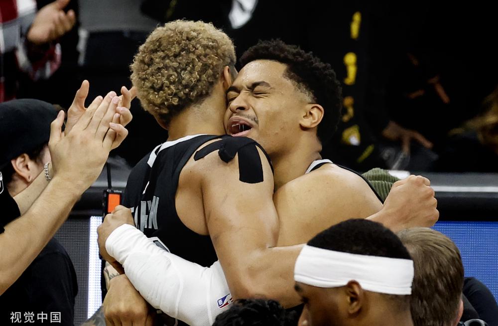 使得前巴萨 使得前巴萨