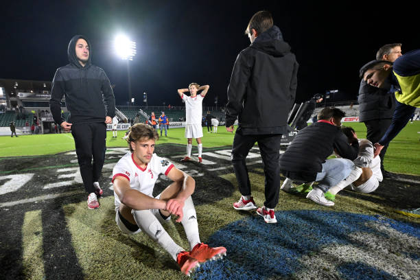 并在年轻选 并在年轻选