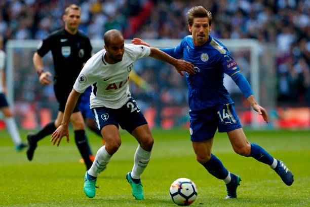 足球史上空 足球史上空